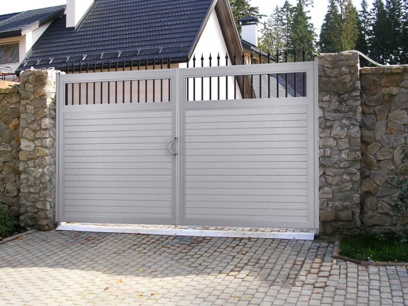 Уличные ворота DoorHan в Сыктывкаре с установкой